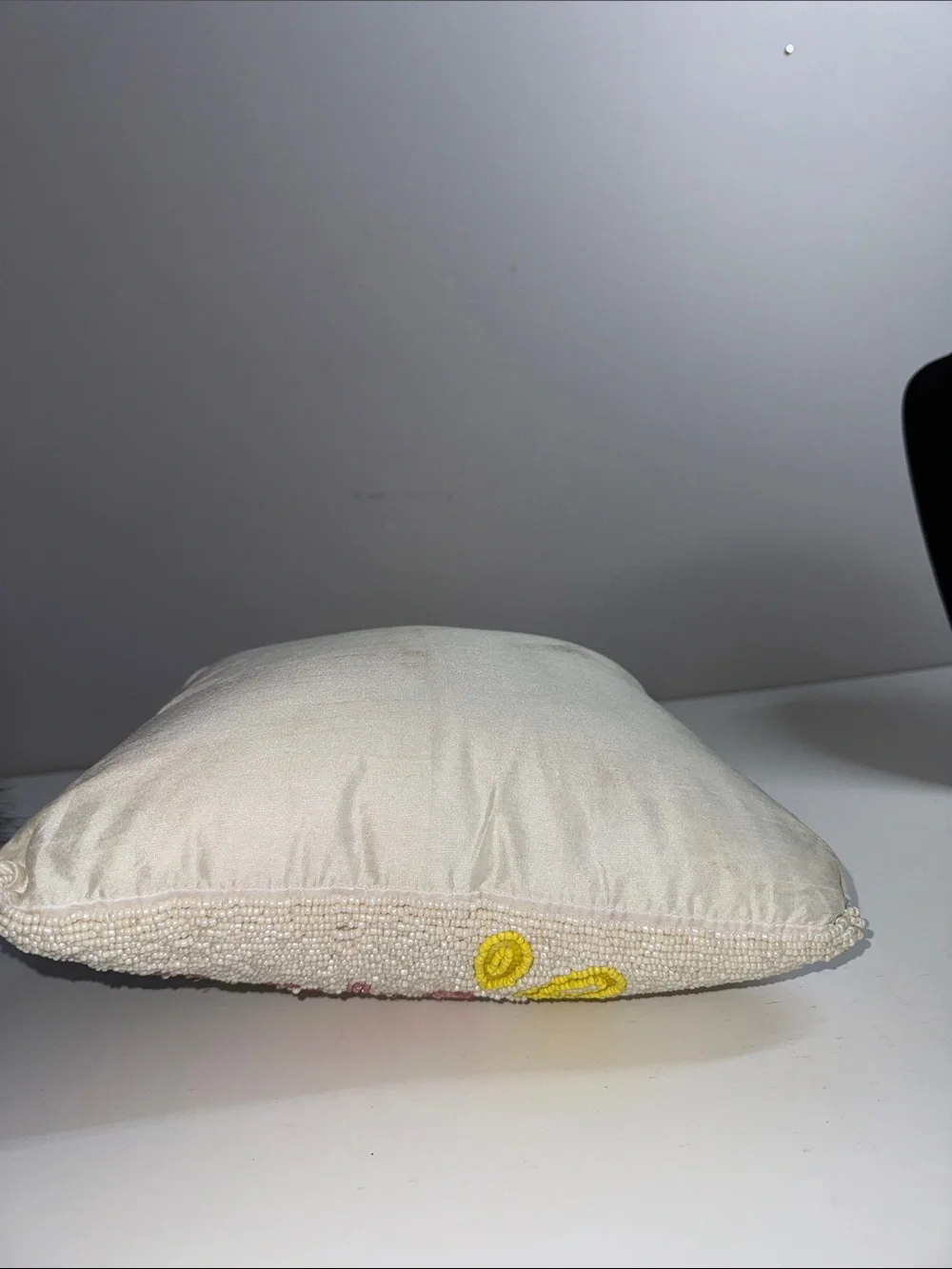 Beaded “Shake Your Bunny Tail” Easter Throw Pillow – DIY Project